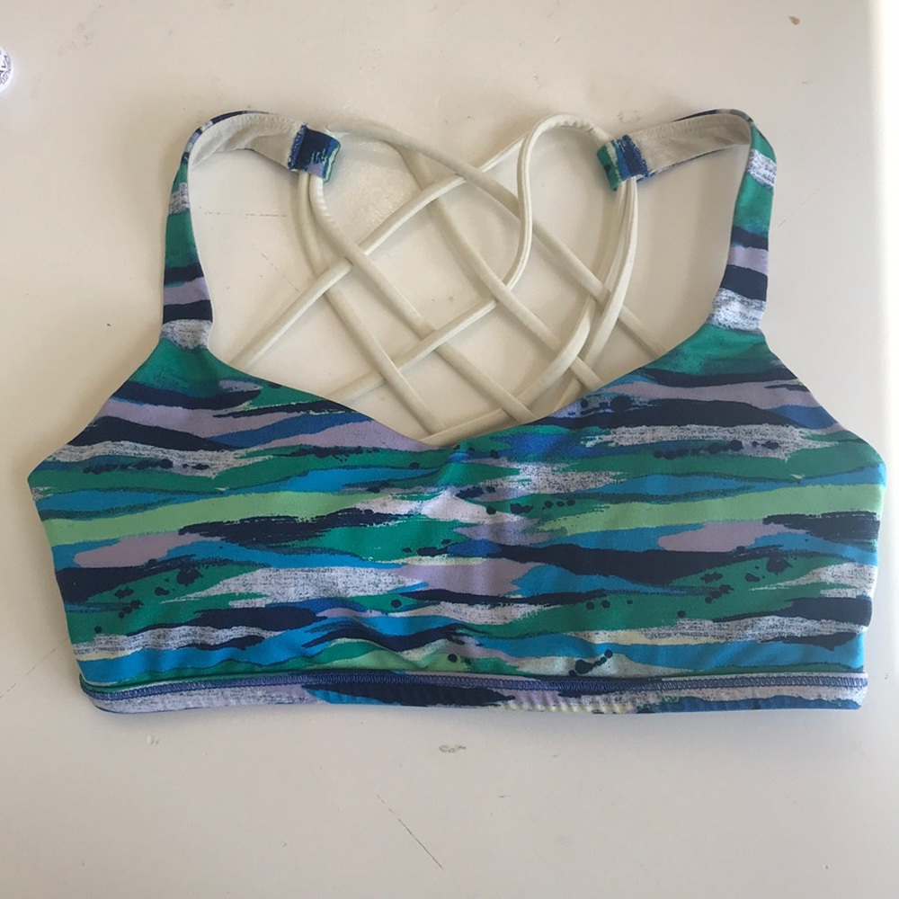 Lululemon Free to be bra (wild)